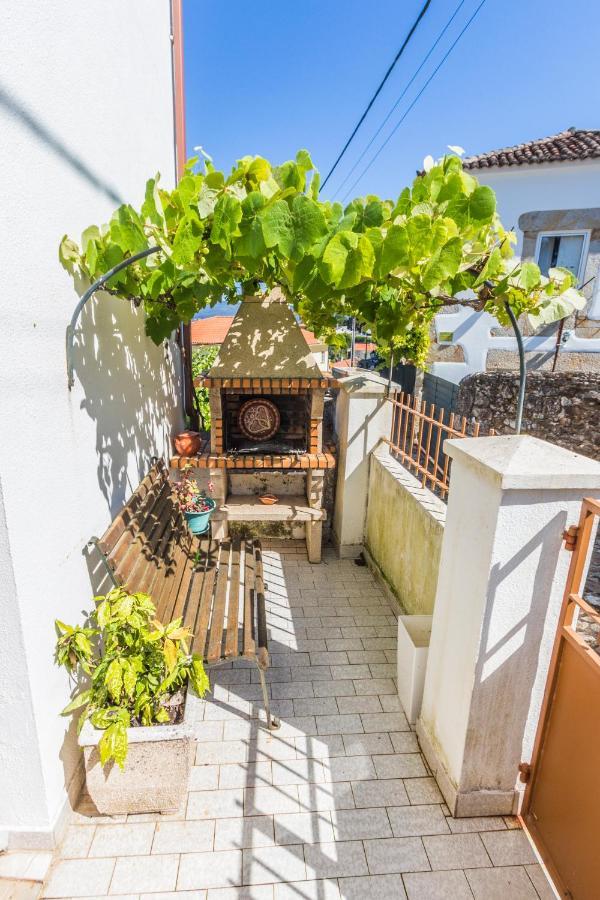 Вилла Casa Da Cabreira - Uma Vista Fantastica Каминья Экстерьер фото